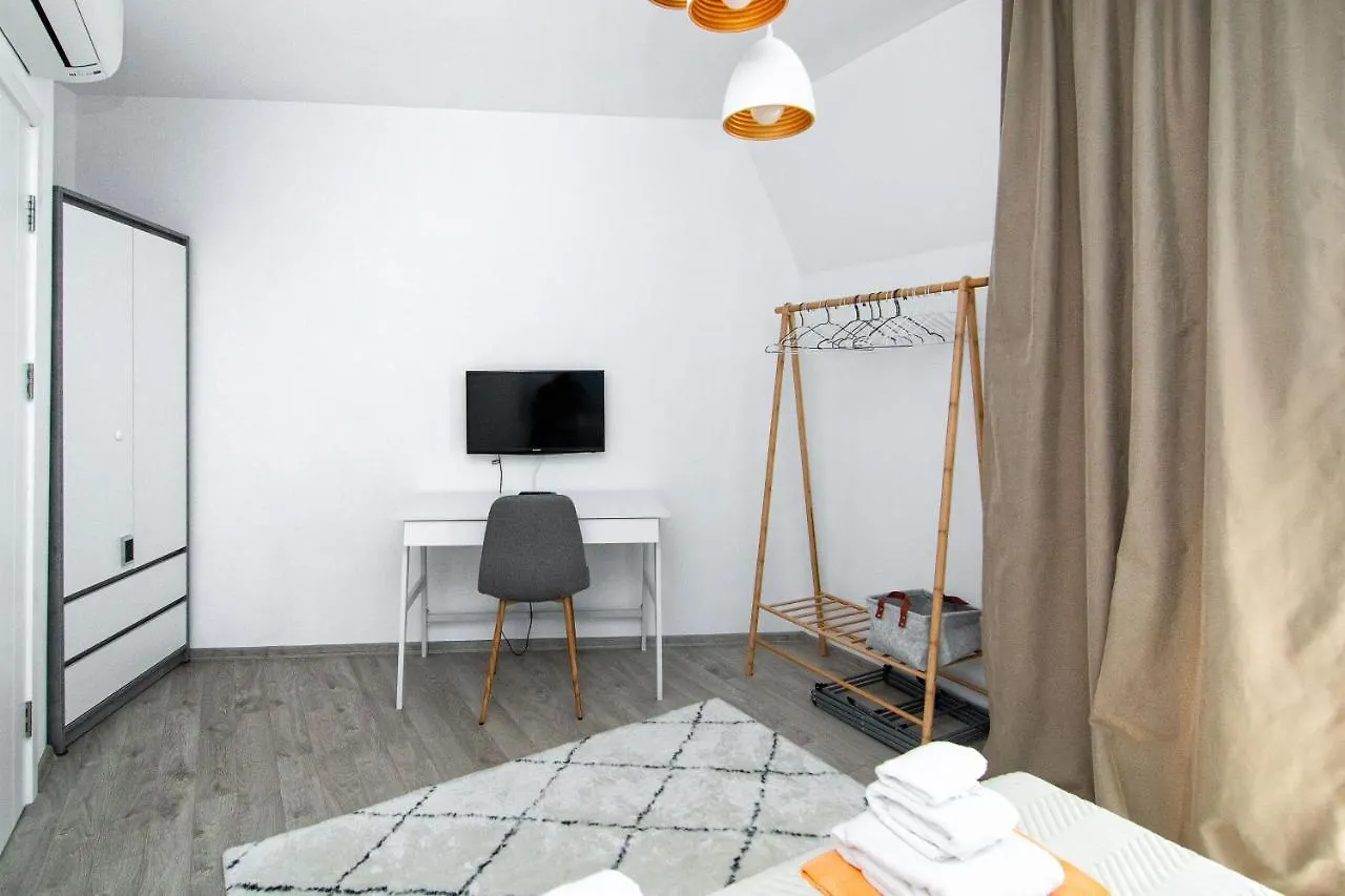 Greek Quarter Flat Two Br Next To Sea Garden Apartment Varna